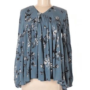 Chelsea & Theodore blouse